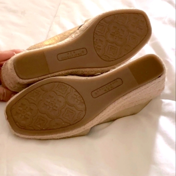 New Direction Soft Gold Espadrille Wedge Heel Shoes - Picture 3 of 7